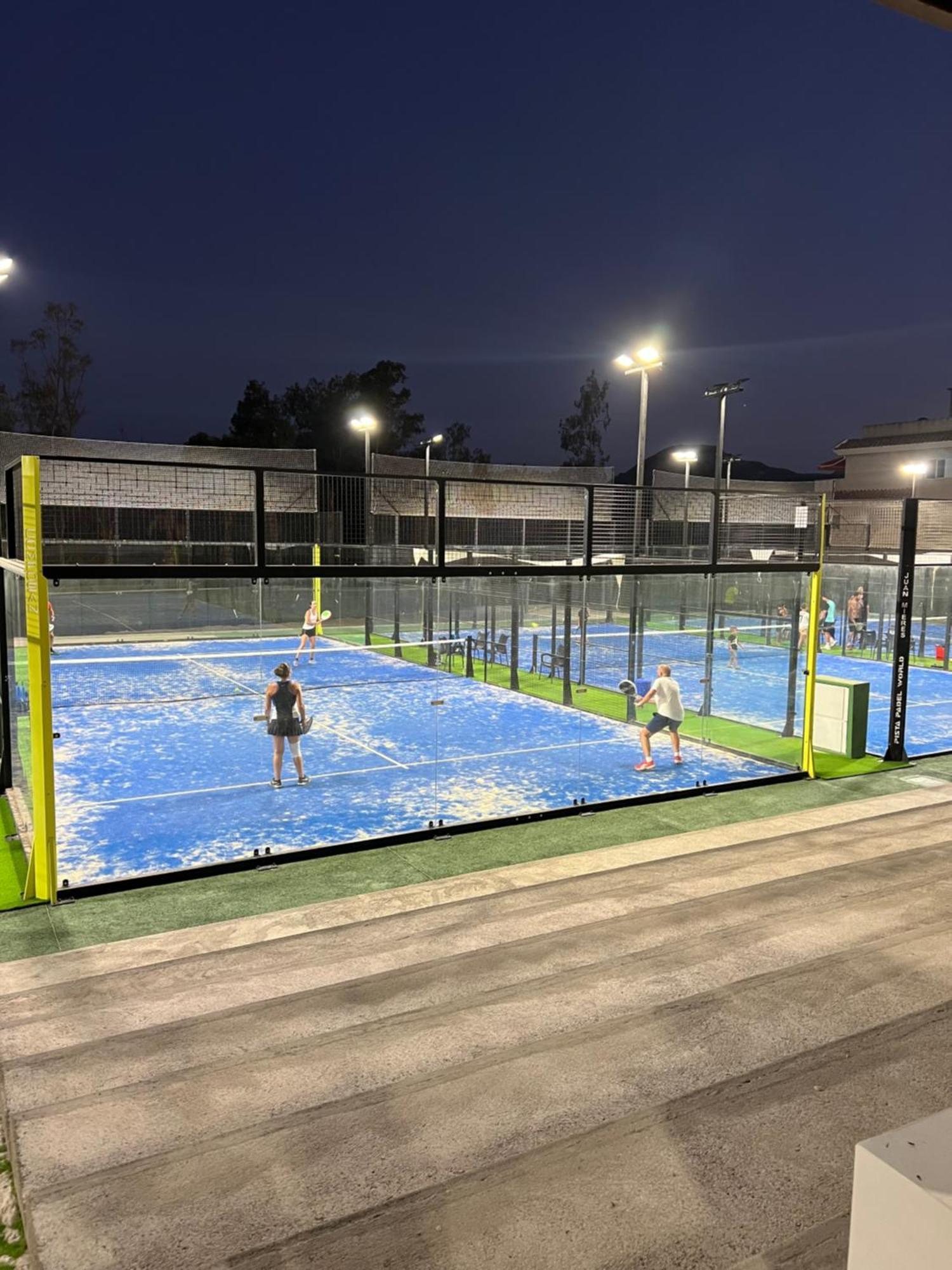 Piso Con Ac, Piscina Y Pista De Padel Y Tenis En أغيلاس المظهر الخارجي الصورة